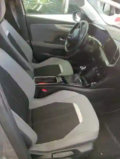 Opel Mokka 2023 — foto 6 de 6
