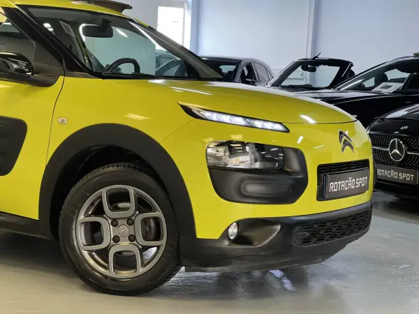 Citroën C4 Cactus 2015 - 8990 EUR, 175000 km - AUTO.MOTO.pt - 175000km - foto 27 de 35