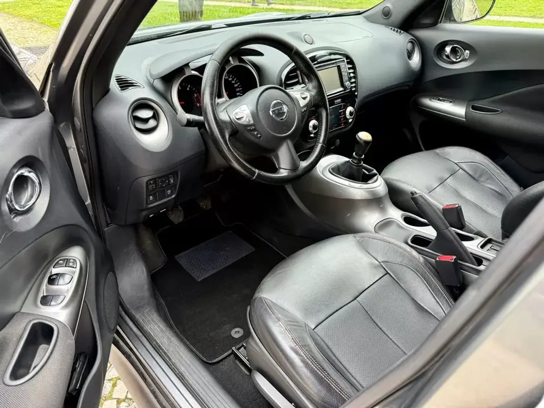Nissan Juke 2014 - 9890 EUR, 160000 km - AUTO.MOTO.pt - 160000km - foto 2 de 37