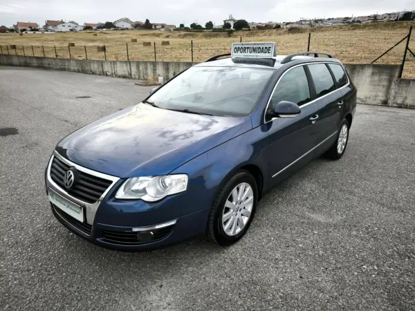 Volkswagen Passat Variant 2006 - 4950 EUR, 196789 km - AUTO.MOTO.pt - 196789km - foto 2 de 50