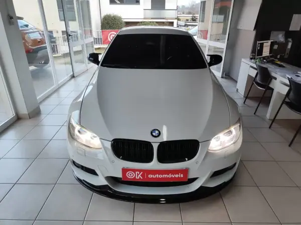 BMW 320 2012 - 18650 EUR, 179300 km - AUTO.MOTO.pt - 179300km - foto 4 de 35