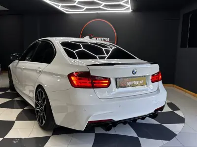 BMW 320 2014 - 18990 EUR, 218000 km - AUTO.MOTO.pt - 218000km - foto 23 de 44