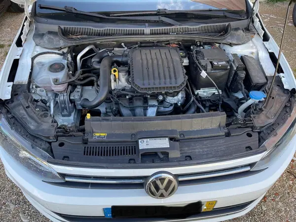 Volkswagen Polo 2018 - 10500 EUR, 85000 km - 85000km - foto 11 de 11