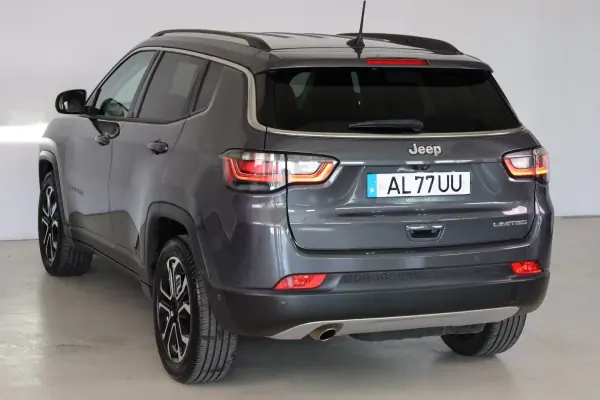 Jeep Compass 2021 - 23990 EUR, 73522 km - AUTO.MOTO.pt - 73522km - foto 16 de 41