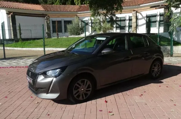 Peugeot 208 2022 - 13470 EUR, 55214 km - AUTO.MOTO.pt - 55214km - foto 12 de 20