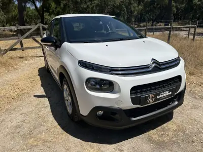 Citroën C3 2018 - 8250 EUR, 130000 km - AUTO.MOTO.pt - 130000km - foto 2 de 11