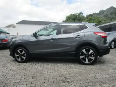 Nissan Qashqai 2016 - 13990 EUR, 190000 km - 190000km - foto 9 de 25