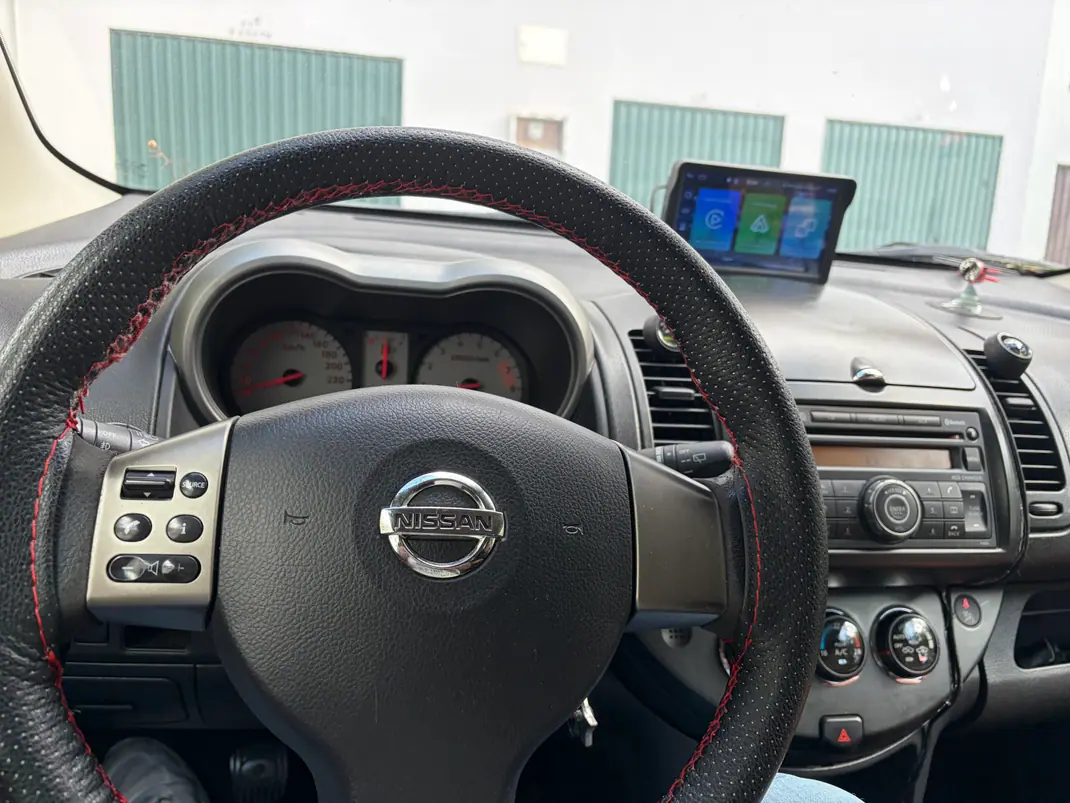 Nissan Note 2008 - 5800 EUR, 221000 km - AUTO.MOTO.pt - 221000km - foto 4 de 9