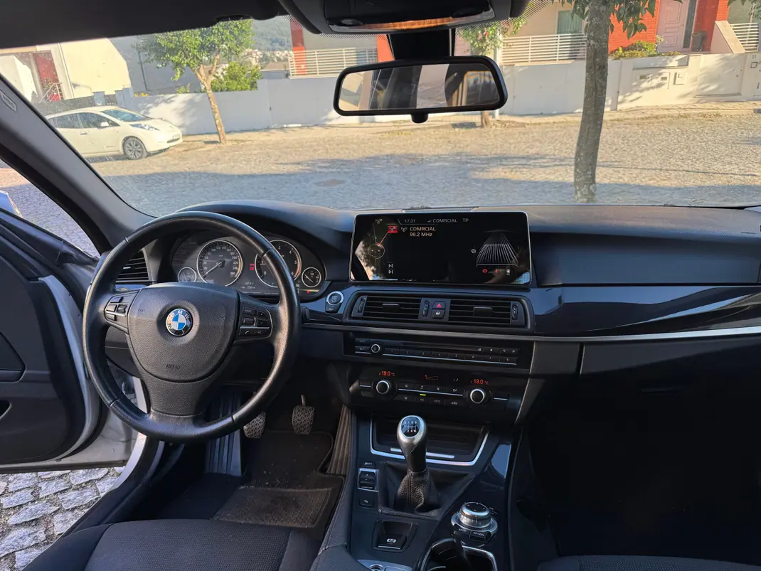 BMW 520D 2014 - 17000 EUR, 135000 km - 135000km - foto 8 de 8