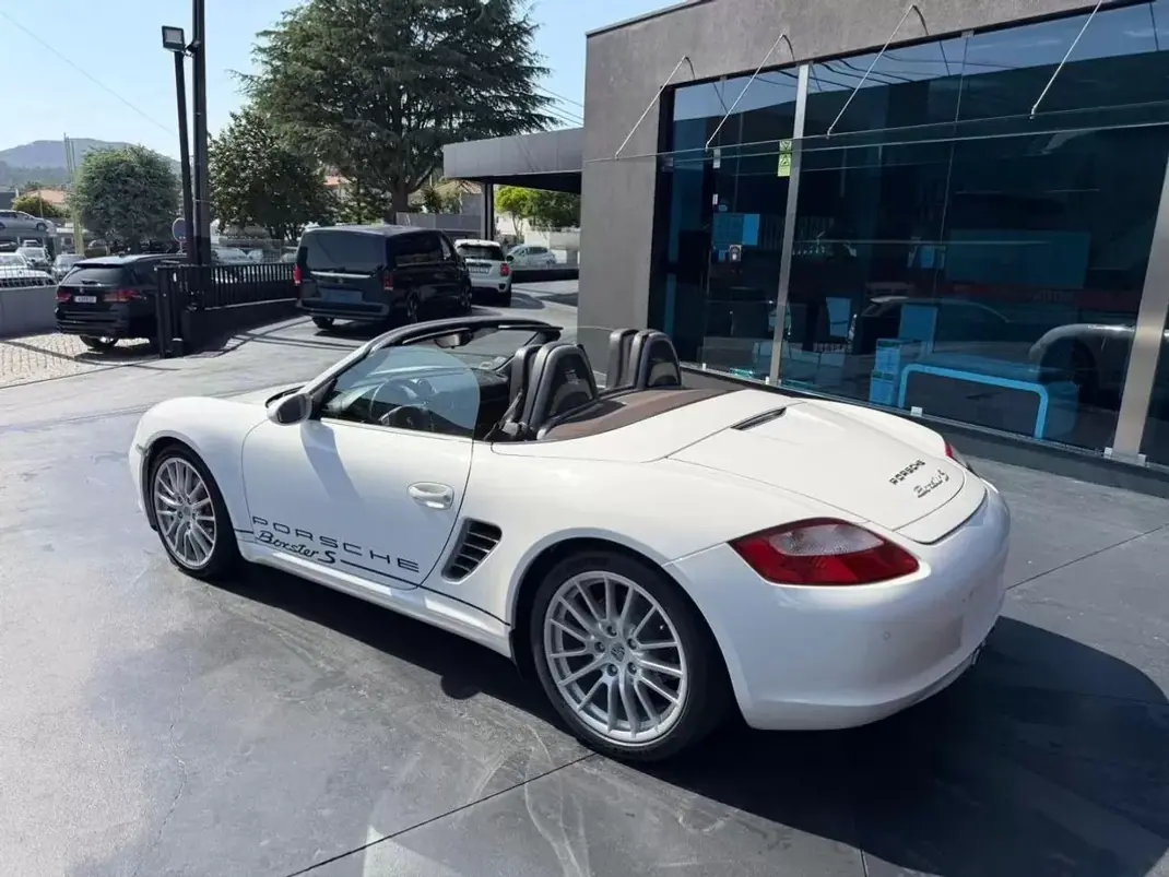 Porsche Boxster 2006 - 36500 EUR, 80000 km - AUTO.MOTO.pt - 80000km - foto 20 de 20