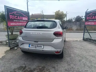 Dacia Sandero 2023 - 14900 EUR, 64868 km - 64868km - foto 17 de 31