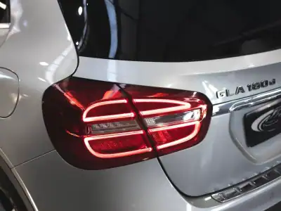 Mercedes-Benz GLA 180 2016 - 20990 EUR, 152000 km - AUTO.MOTO.pt - 152000km - foto 10 de 21