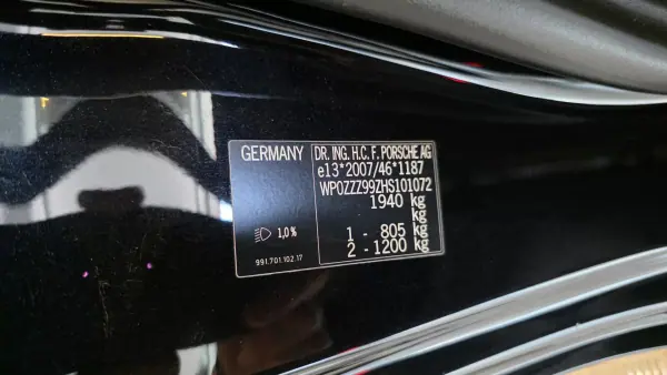 Porsche 991 2016 - 109500 EUR, 62318 km - AUTO.MOTO.pt - 62318km - foto 49 de 60