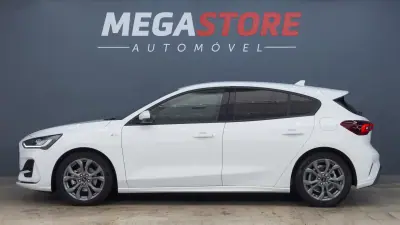 Ford Focus 2024 - 19900 EUR, 52000 km - AUTO.MOTO.pt - 52000km - foto 4 de 36