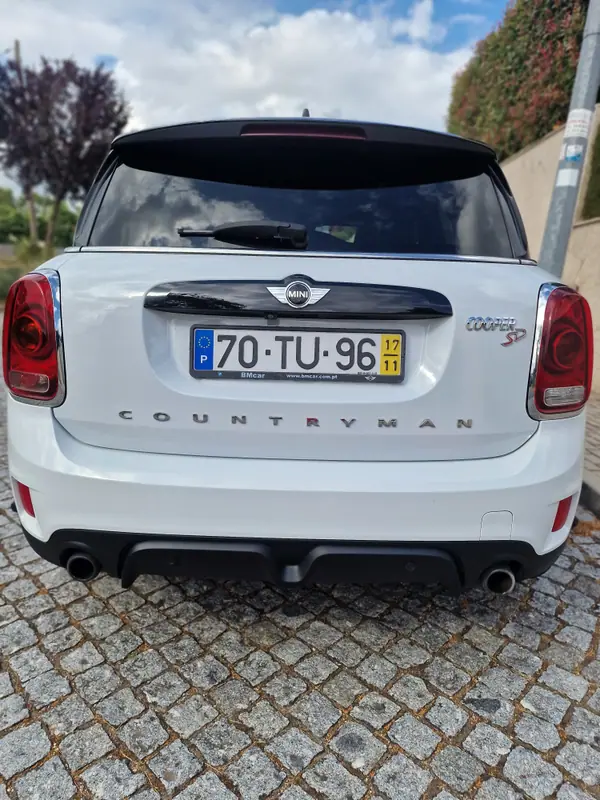 MINI Countryman 2017 - 20300 EUR, 500000 km - AUTO.MOTO.pt - 500000km - foto 4 de 5