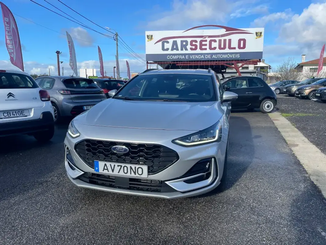 Ford Focus SW 2020 - 20950 EUR, 71296 km - AUTO.MOTO.pt - 71296km - foto 1 de 24