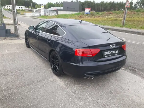 Audi A5 Sportback 2014 - 18900 EUR, 193400 km - AUTO.MOTO.pt - 193400km - foto 7 de 41