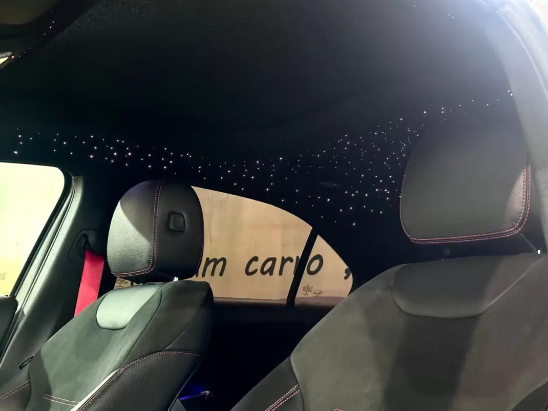 Mercedes-Benz A 180 Limousine 2019 - 24900 EUR, 210010 km - AUTO.MOTO.pt - 210010km - foto 13 de 31