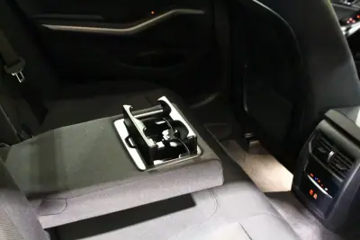 BMW 318 2022 - 27250 EUR, 132000 km - AUTO.MOTO.pt - 132000km - foto 20 de 38