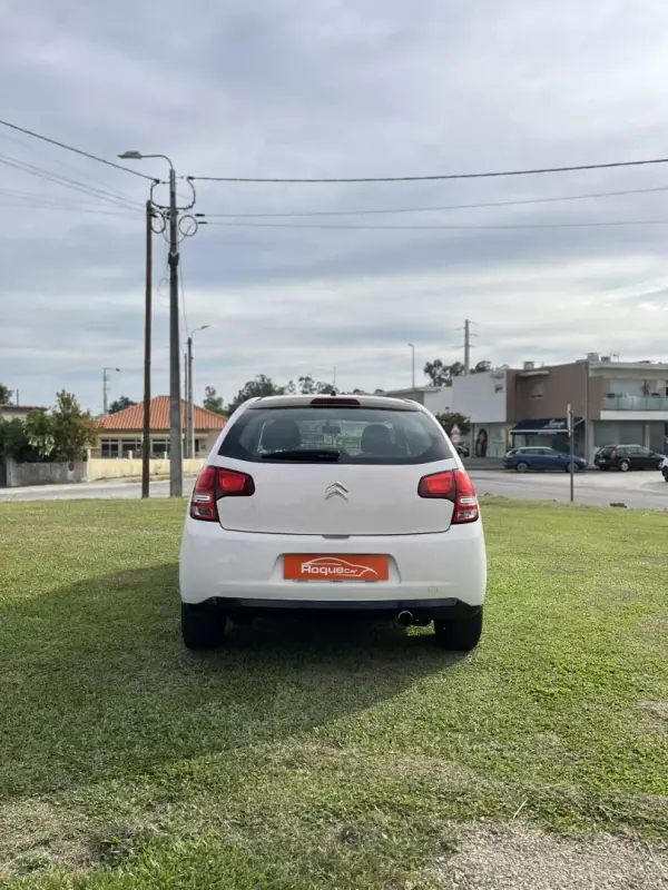 Citroën C3 2011 - 6300 EUR, 261600 km - AUTO.MOTO.pt - 261600km - foto 5 de 7