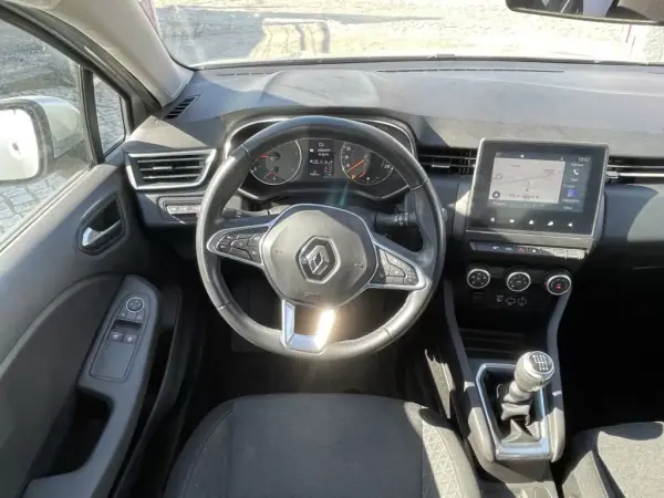 Renault Clio 2021 - 14750 EUR, 70347 km - AUTO.MOTO.pt - 70347km - foto 6 de 9