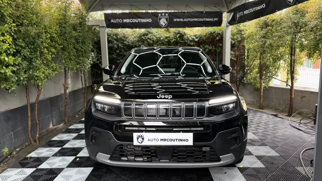 Jeep Avenger 2024 - 20900 EUR, 22874 km - AUTO.MOTO.pt - 22874km - foto 1 de 28