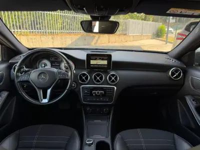 Mercedes-Benz A 180 2014 - 16500 EUR, 149990 km - 149990km - foto 15 de 34