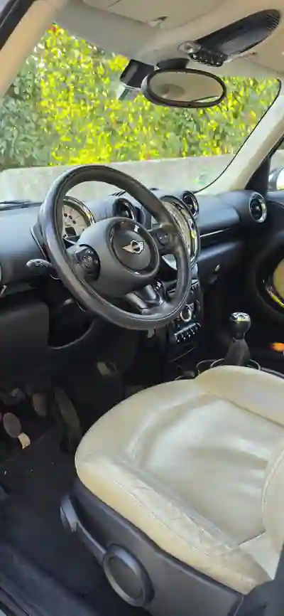 MINI Countryman 2014 - 13000 EUR, 128128 km - AUTO.MOTO.pt - 128128km - foto 10 de 13