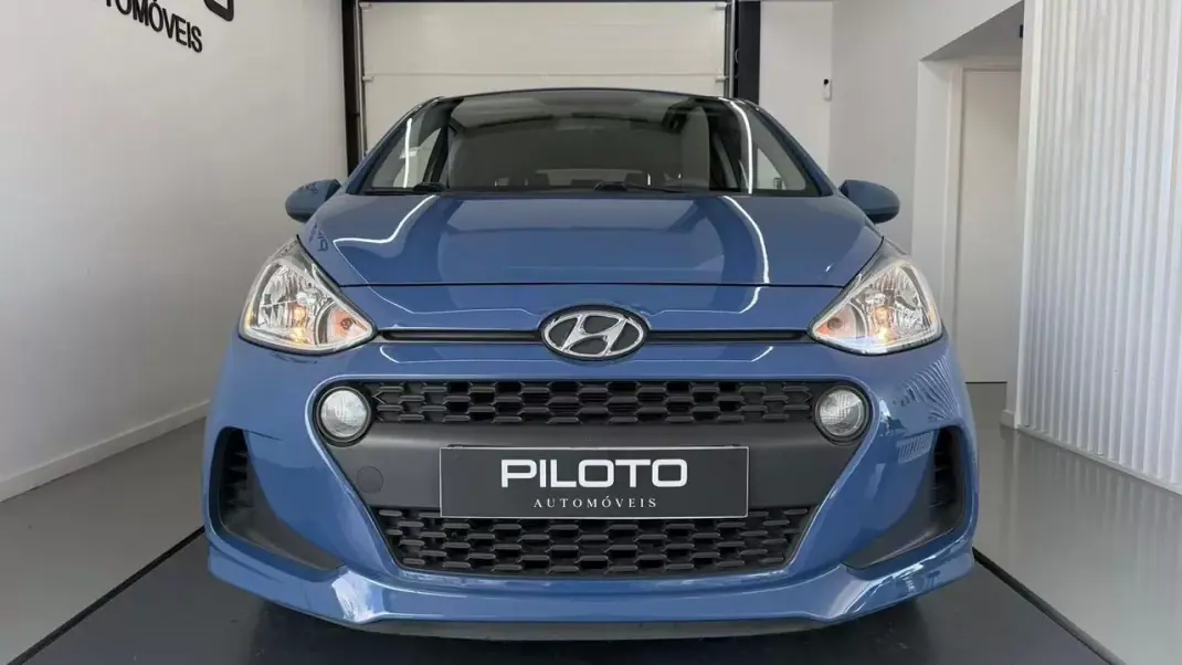 Hyundai i10 2018 - 10990 EUR, 68000 km - AUTO.MOTO.pt - 68000km - foto 3 de 25