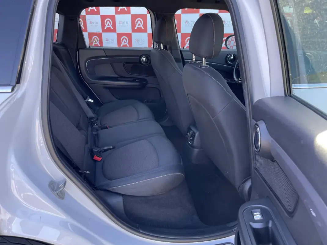 MINI Countryman 2018 - 21490 EUR, 108620 km - AUTO.MOTO.pt - 108620km - foto 21 de 22