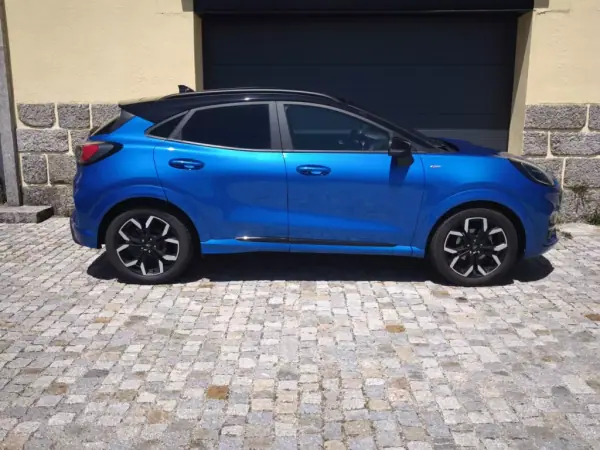 Ford Puma 2020 - 18990 EUR, 69803 km - AUTO.MOTO.pt - 69803km - foto 4 de 16