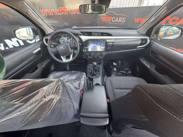 Toyota Hilux 2025 - 64900 EUR, 34 km - AUTO.MOTO.pt - 34km - foto 4 de 29