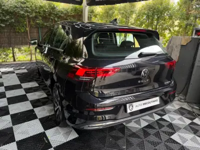 Volkswagen Golf 2021 - 21500 EUR, 96839 km - AUTO.MOTO.pt - 96839km - foto 15 de 38