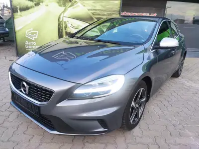 Volvo V40 2018 - 17500 EUR, 185000 km - AUTO.MOTO.pt - 185000km - foto 3 de 28