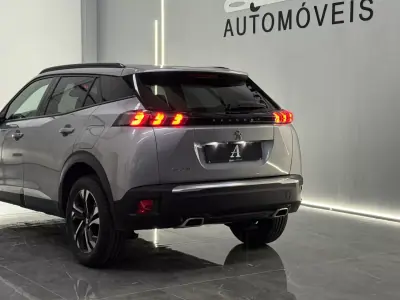 Peugeot 2008 2023 - 18990 EUR, 103000 km - AUTO.MOTO.pt - 103000km - foto 3 de 4