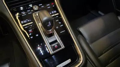 Porsche Panamera 2020 - 84500 EUR, 42501 km - AUTO.MOTO.pt - 42501km - foto 42 de 51