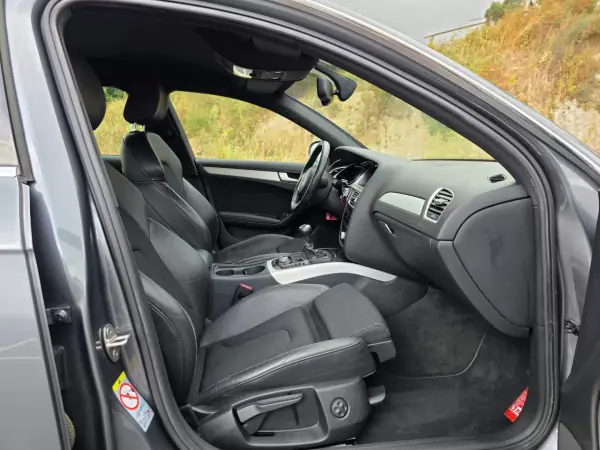 Audi A4 Avant 2014 - 15490 EUR, 202000 km - AUTO.MOTO.pt - 202000km - foto 14 de 18