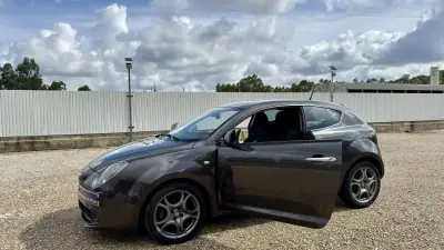Alfa Romeo MiTo 2015 - 11600 EUR, 146000 km - AUTO.MOTO.pt - 146000km - foto 8 de 40