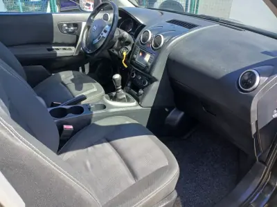 Nissan Qashqai 2011 - 8950 EUR, 149043 km - AUTO.MOTO.pt - 149043km - foto 20 de 26