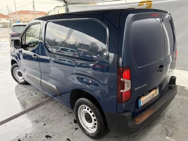 Citroën BERLINGO VAN XL 1.5 BLUE HDI 3 LUGARES 2020 - 11500 EUR, 173967 km - AUTO.MOTO.pt - 173967km - foto 5 de 14