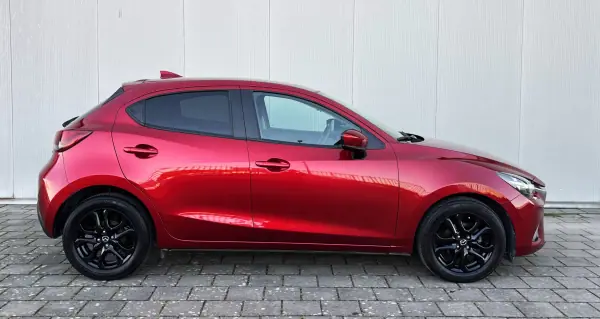 Mazda 2 2019 - 13900 EUR, 81000 km - AUTO.MOTO.pt - 81000km - foto 7 de 35
