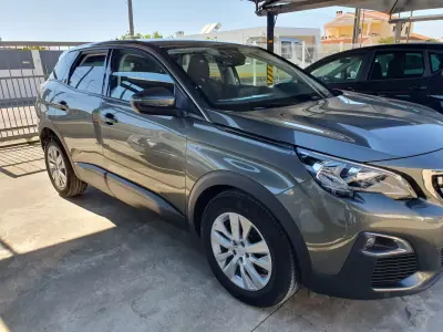 Peugeot 3008 2019 - 17 EUR, 80000 km - AUTO.MOTO.pt - 80000km - foto 3 de 26