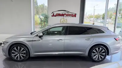 Volkswagen Arteon Shooting Brake 2022 - 24999 EUR, 171121 km - AUTO.MOTO.pt - 171121km - foto 9 de 33