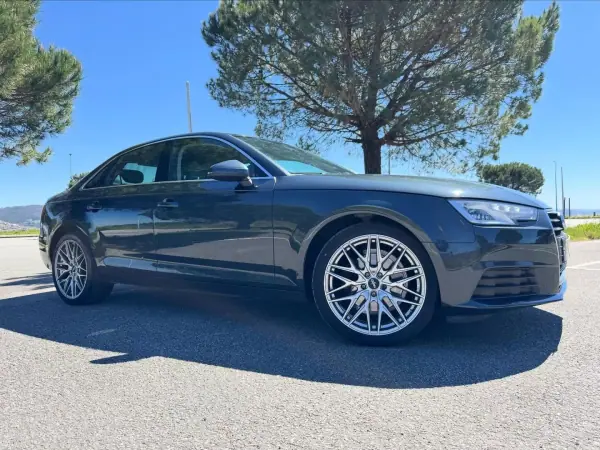 Audi A4 2018 - 18950 EUR, 256000 km - AUTO.MOTO.pt - 256000km - foto 4 de 14