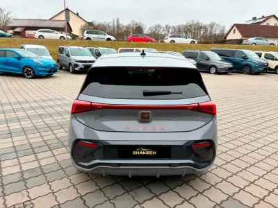 Cupra Born 2022 - 20790 EUR, 86236 km - AUTO.MOTO.pt - 86236km - foto 5 de 14