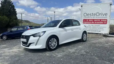 Peugeot 208 2023 - 100000km