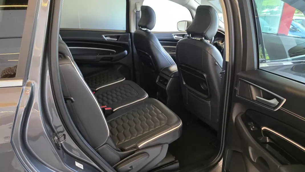 Ford S-Max 2017 - 22500 EUR, 160120 km - AUTO.MOTO.pt - 160120km - foto 55 de 67