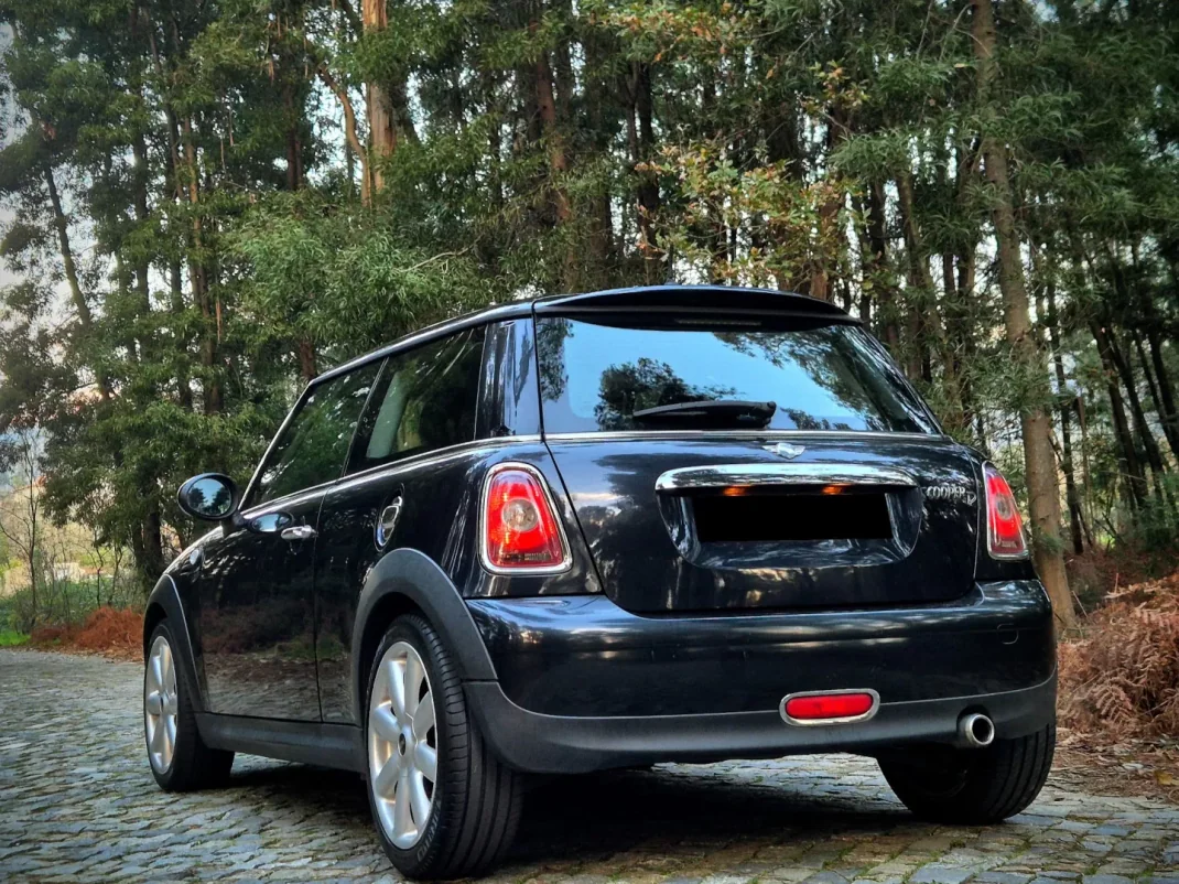 MINI 1000 2008 - 6500 EUR, 248000 km - AUTO.MOTO.pt - 248000km - foto 9 de 18