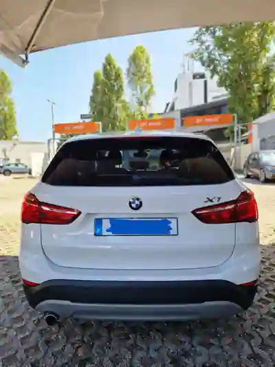 BMW X1 2017 - 17500 EUR, 150000 km - 150000km - foto 9 de 12
