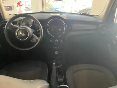 MINI One 2015 - 11750 EUR, 119125 km - AUTO.MOTO.pt - 119125km - foto 6 de 8